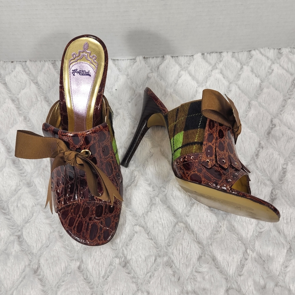 Hale Bob Green Brown plaid heels